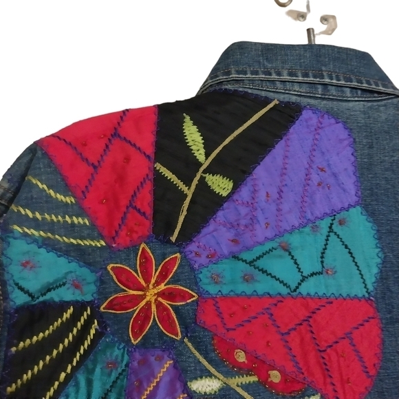 Chico's Design Cotton/Silk Beaded Embroidered Jean Jacket Sz 2 (L) - Picture 6 of 7